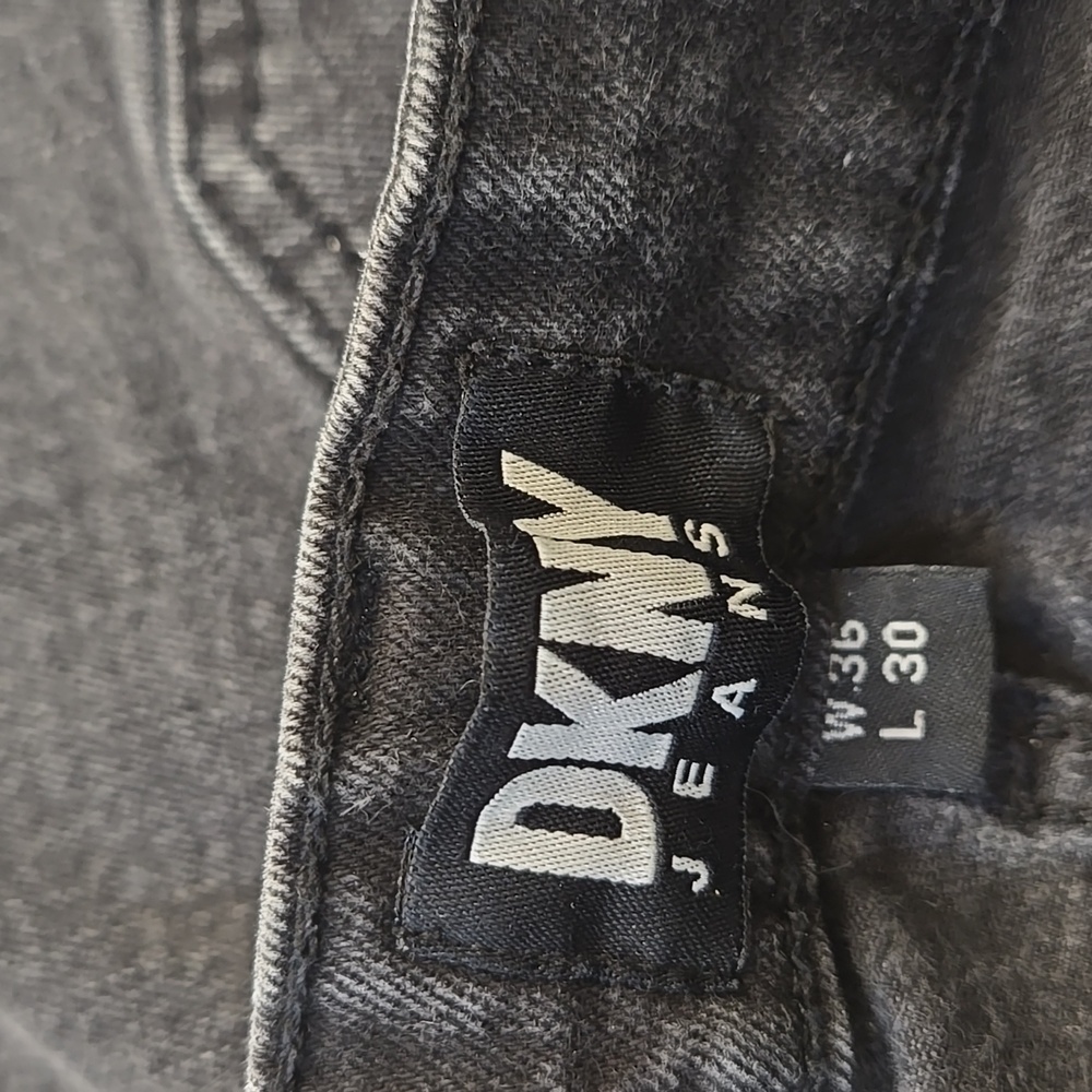 Men's DKNY Jeans - Picture 12 of 15